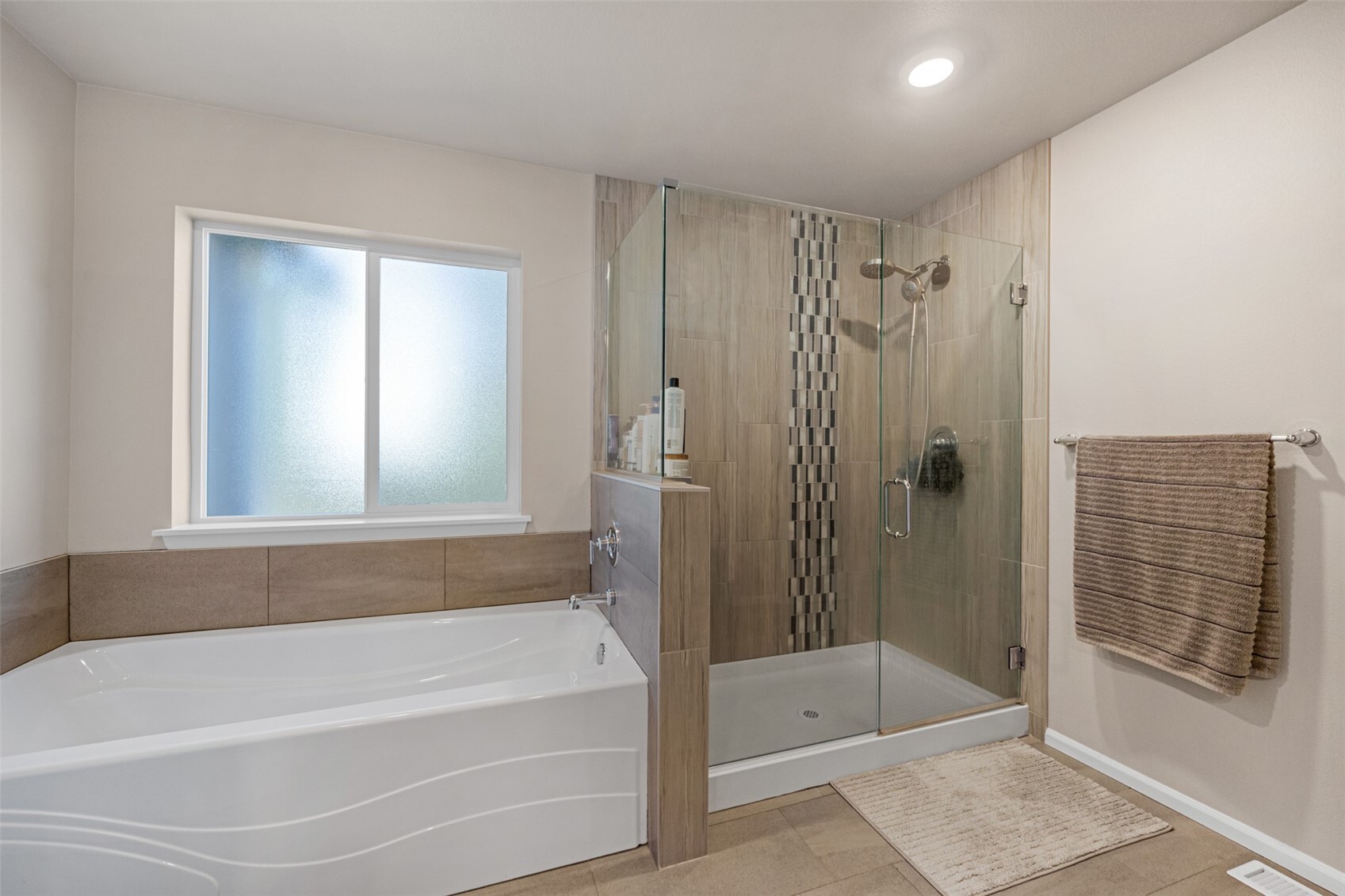 MLS #NWM2599908 image #9