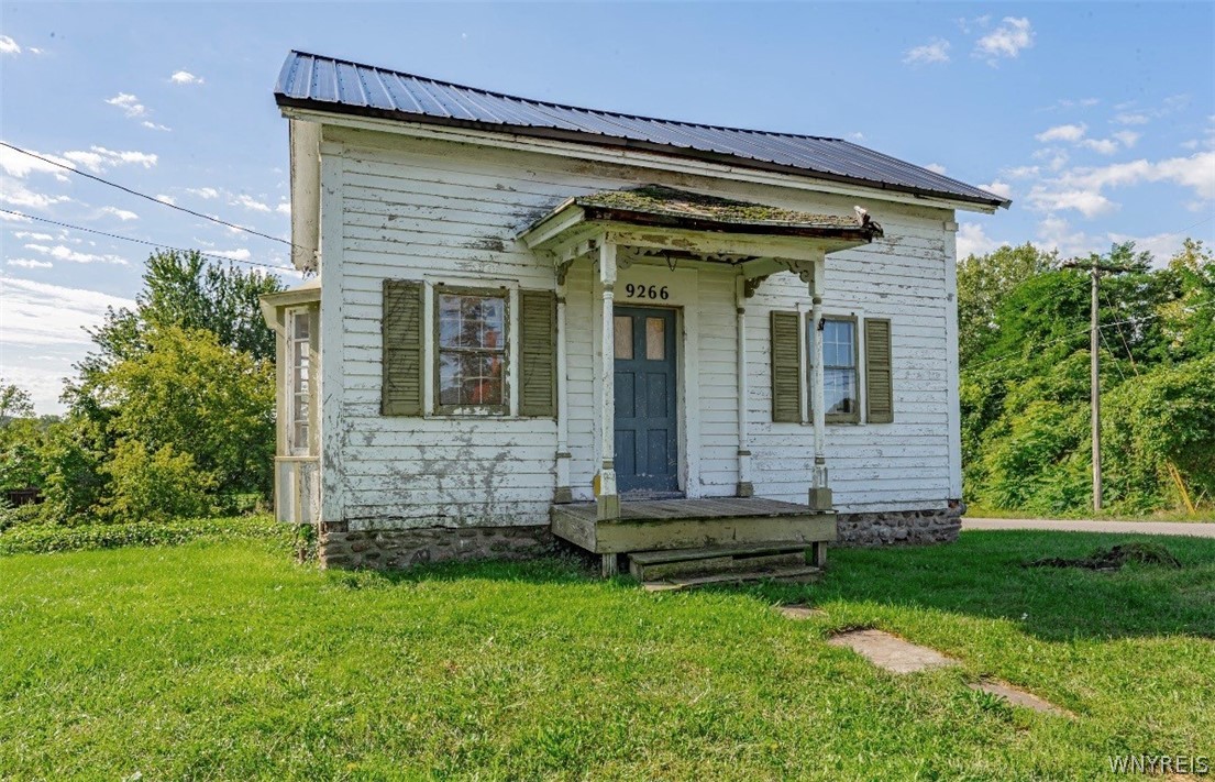 MLS #B1713760 image #0