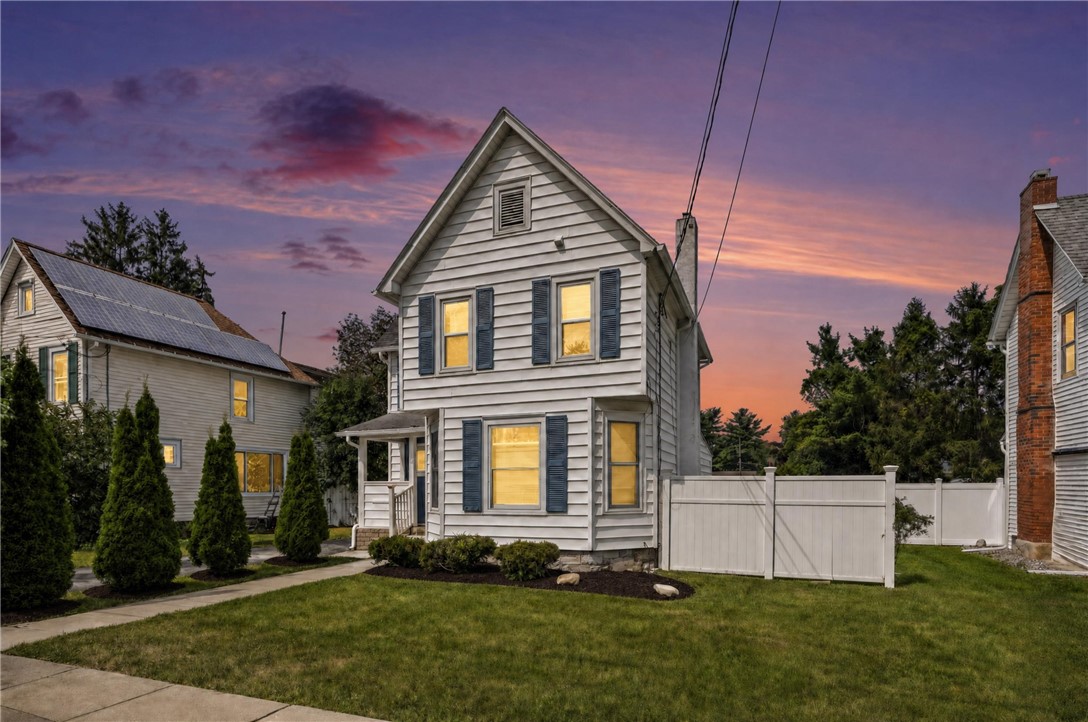 MLS #R1704090 image #0