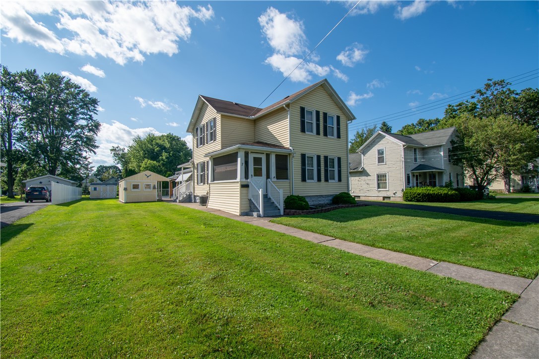 MLS #R1706228 image #0