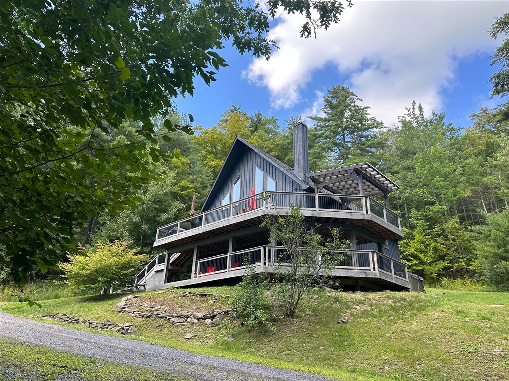 MLS #R1712653 image #0
