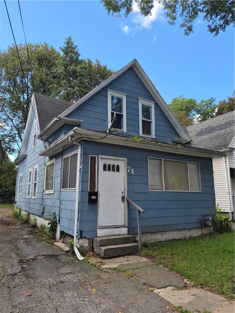 MLS #R1712749 image #0