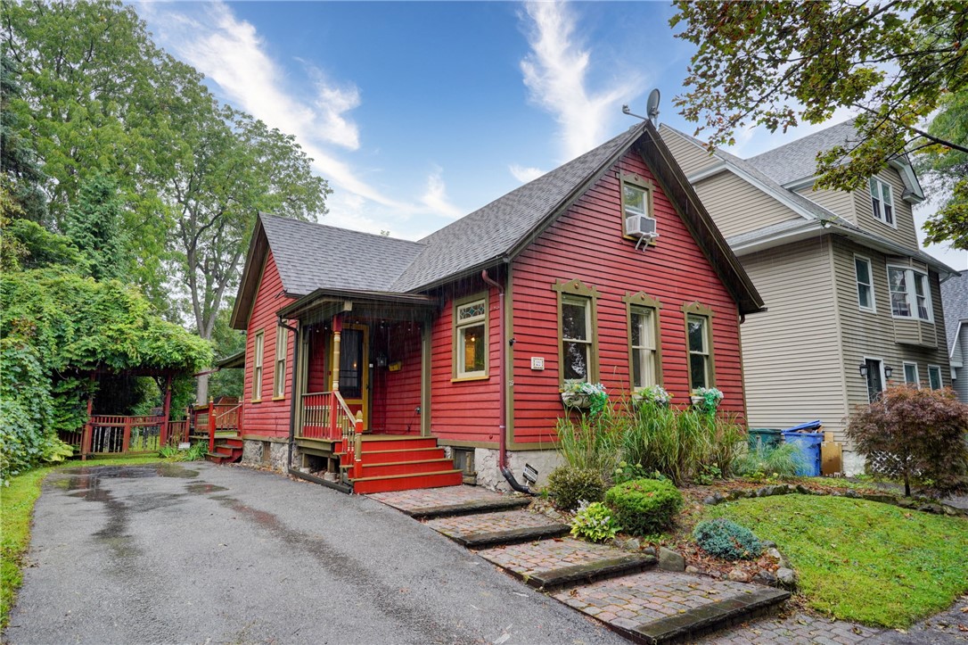 MLS #R1713763 image #0