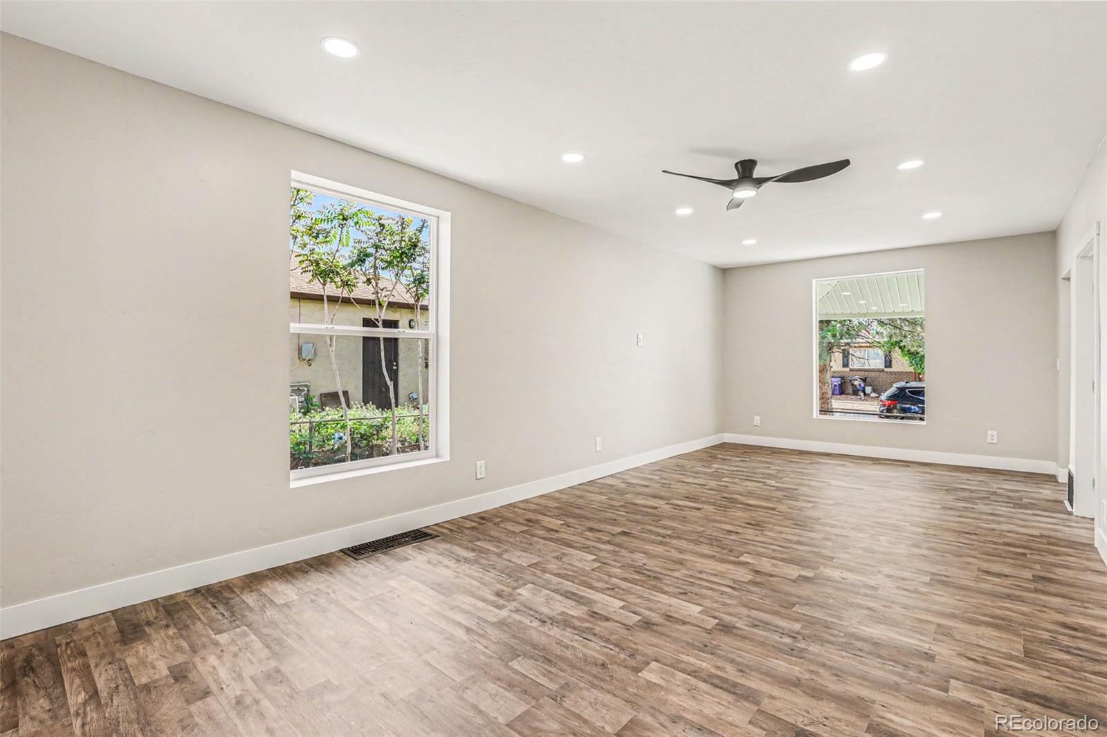 4428 Elizabeth Street Denver CO 80216 | MLS #2019076 Image 4