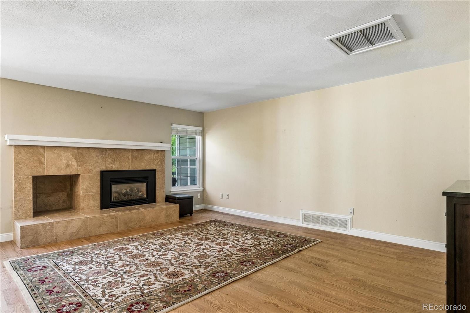 10235 W Glasgow Avenue Littleton CO 80127 | MLS #2050045 Image 4