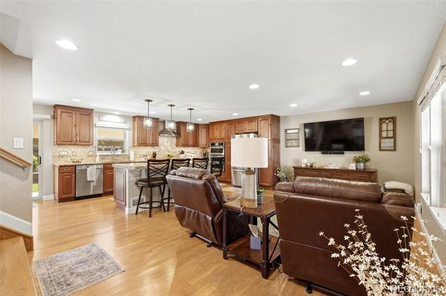 12070 Cherry Street Thornton CO 80241 | MLS #2137988 Image 3
