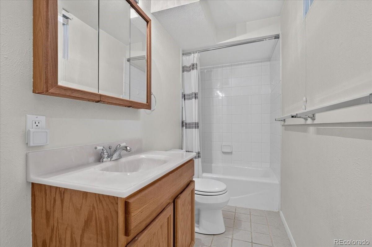7081 W 68th Place Arvada CO 80003 | MLS #2247428 Image 24