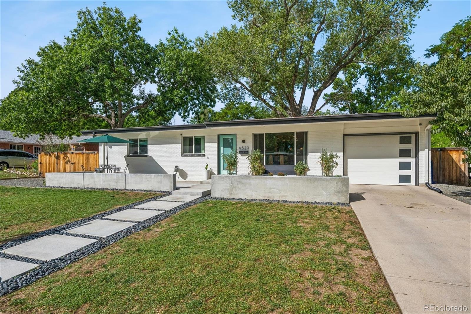 6523 S Datura Street Littleton CO 80120 | MLS #2323032 Image 2
