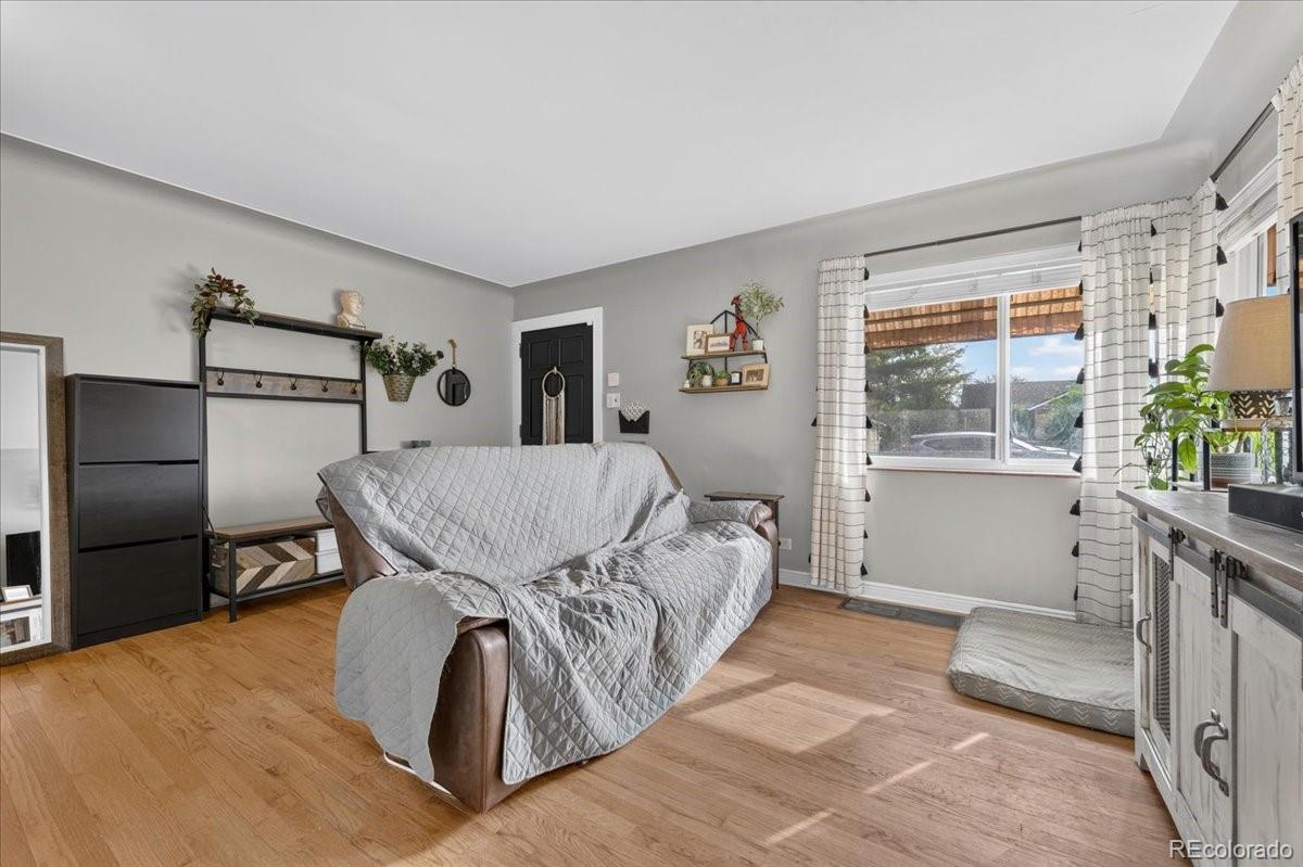 3025 N Adams Street Denver CO 80205 | MLS #2365626 Image 3
