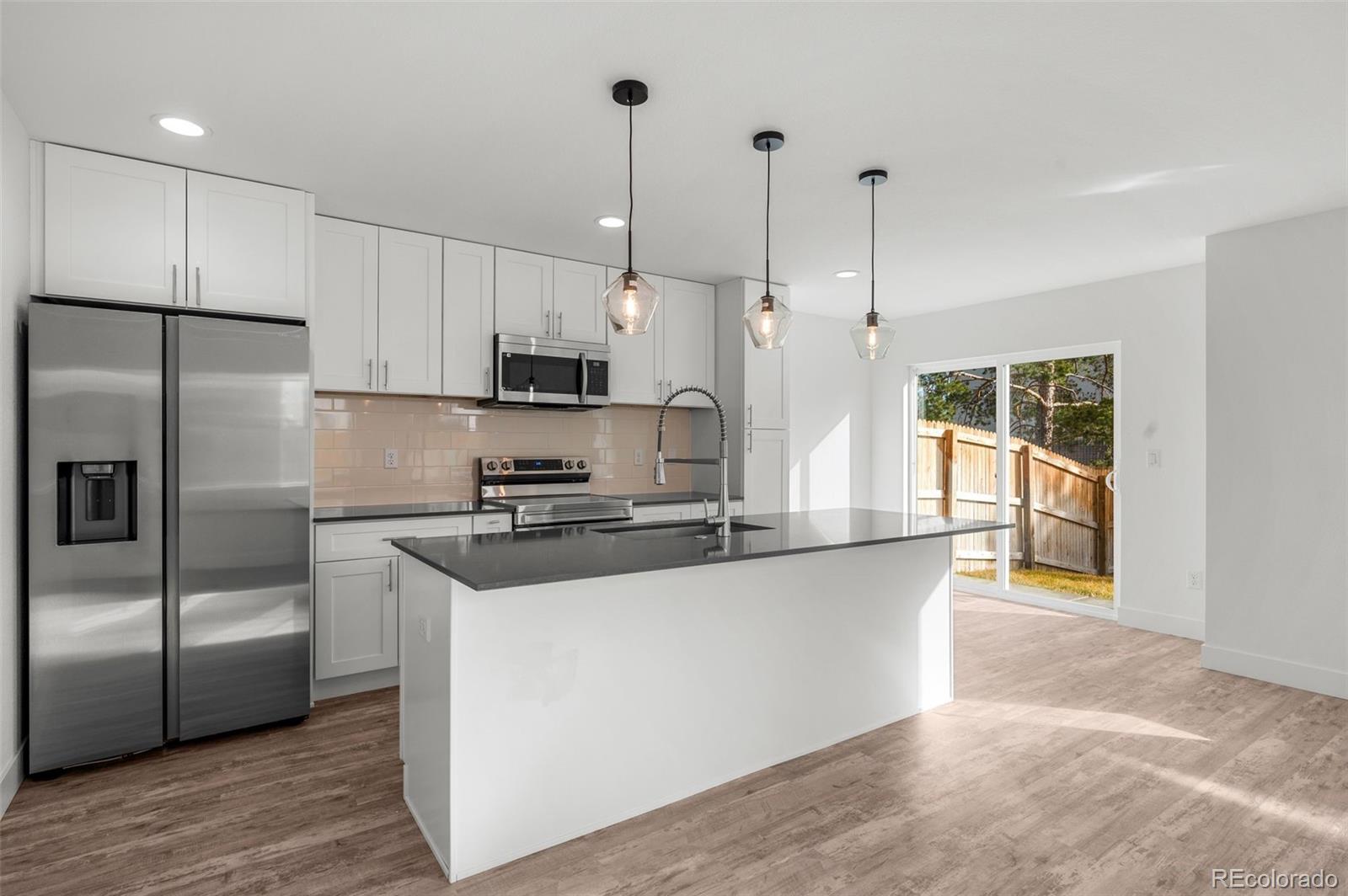 5282 Columbine Lane Denver CO 80221 | MLS #2387523 MLS #2387523 image #0