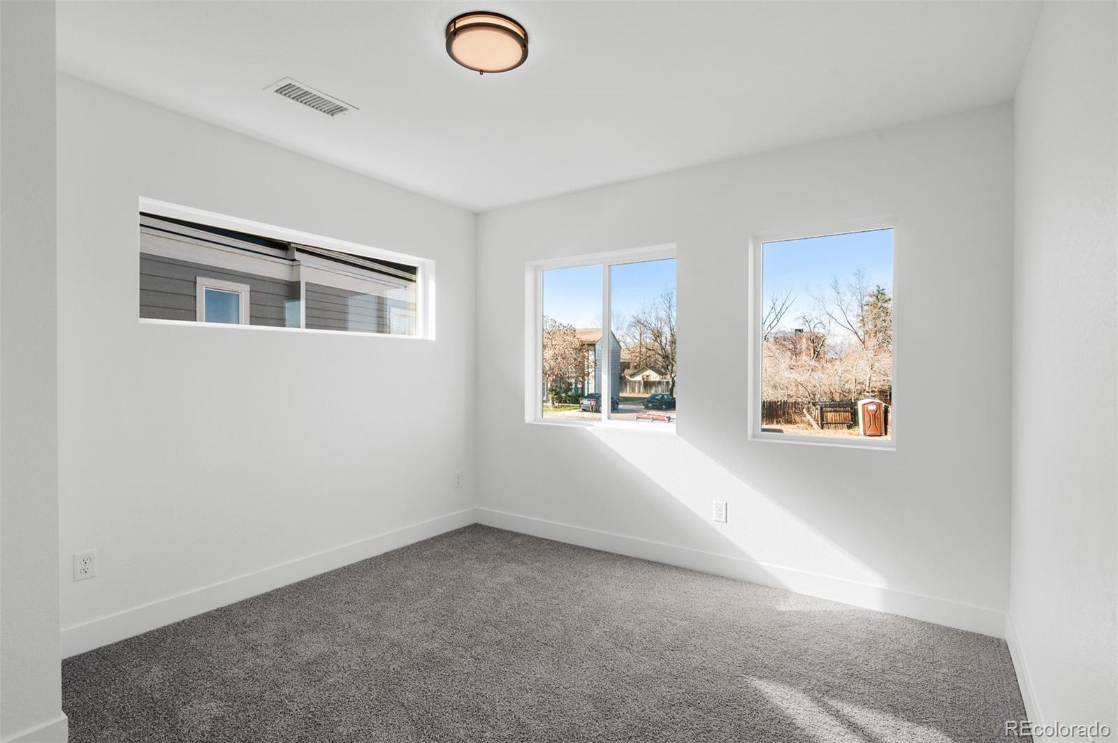 5282 Columbine Lane Denver CO 80221 | MLS #2387523 Image 14