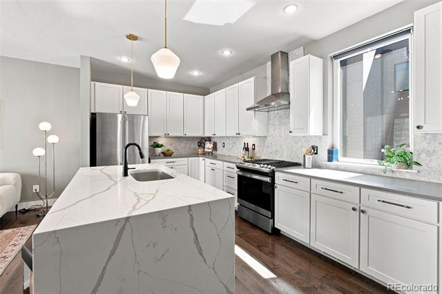 2432 N Washington Street Denver CO 80205 | MLS #2440068 Image 3