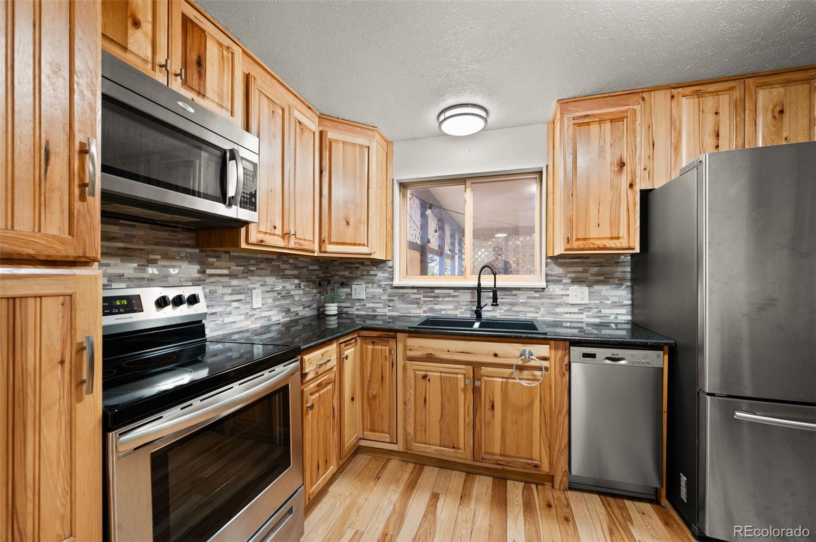 8301 Chase Drive Arvada CO 80003 | MLS #2455642 Image 2