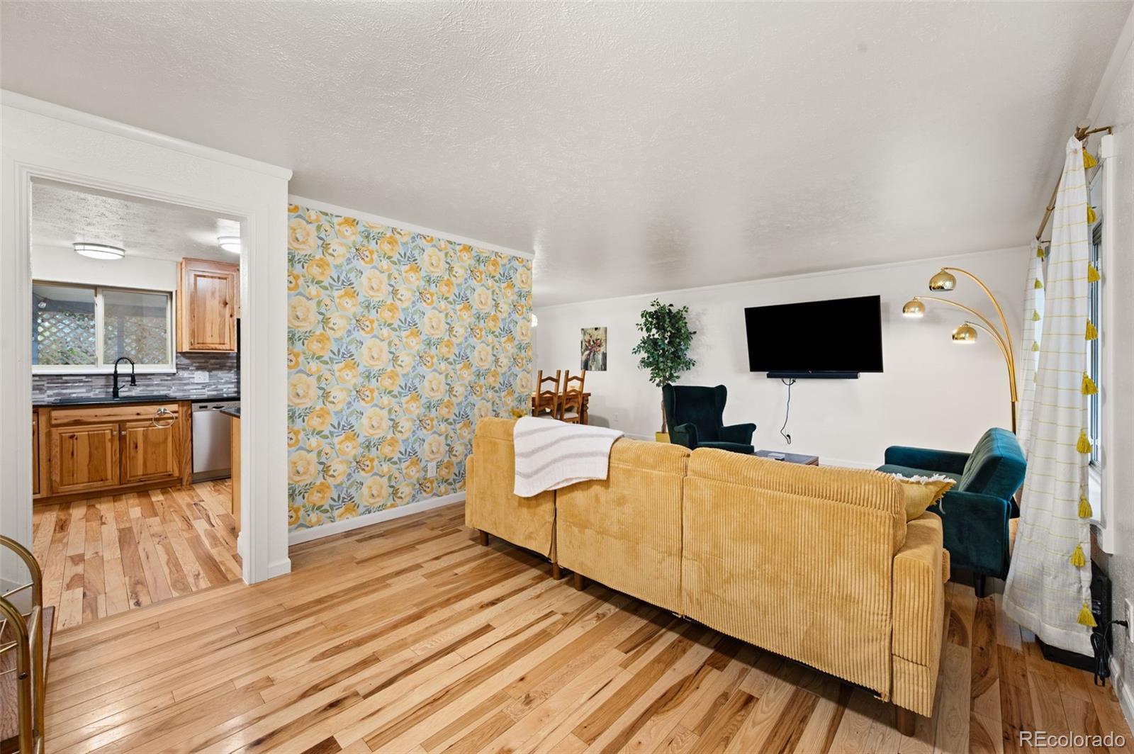 8301 Chase Drive Arvada CO 80003 | MLS #2455642 Image 6