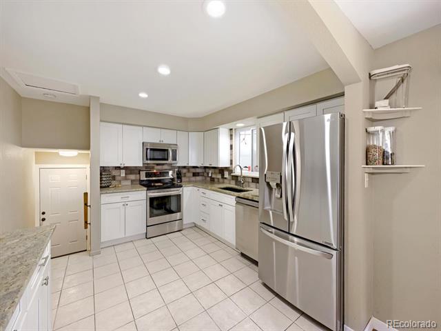 7340 Teller Street Arvada CO 80003 | MLS #2486015 Image 11