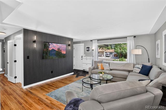 9020 W 20th Avenue Denver CO 80215 | MLS #2488433 Image 2