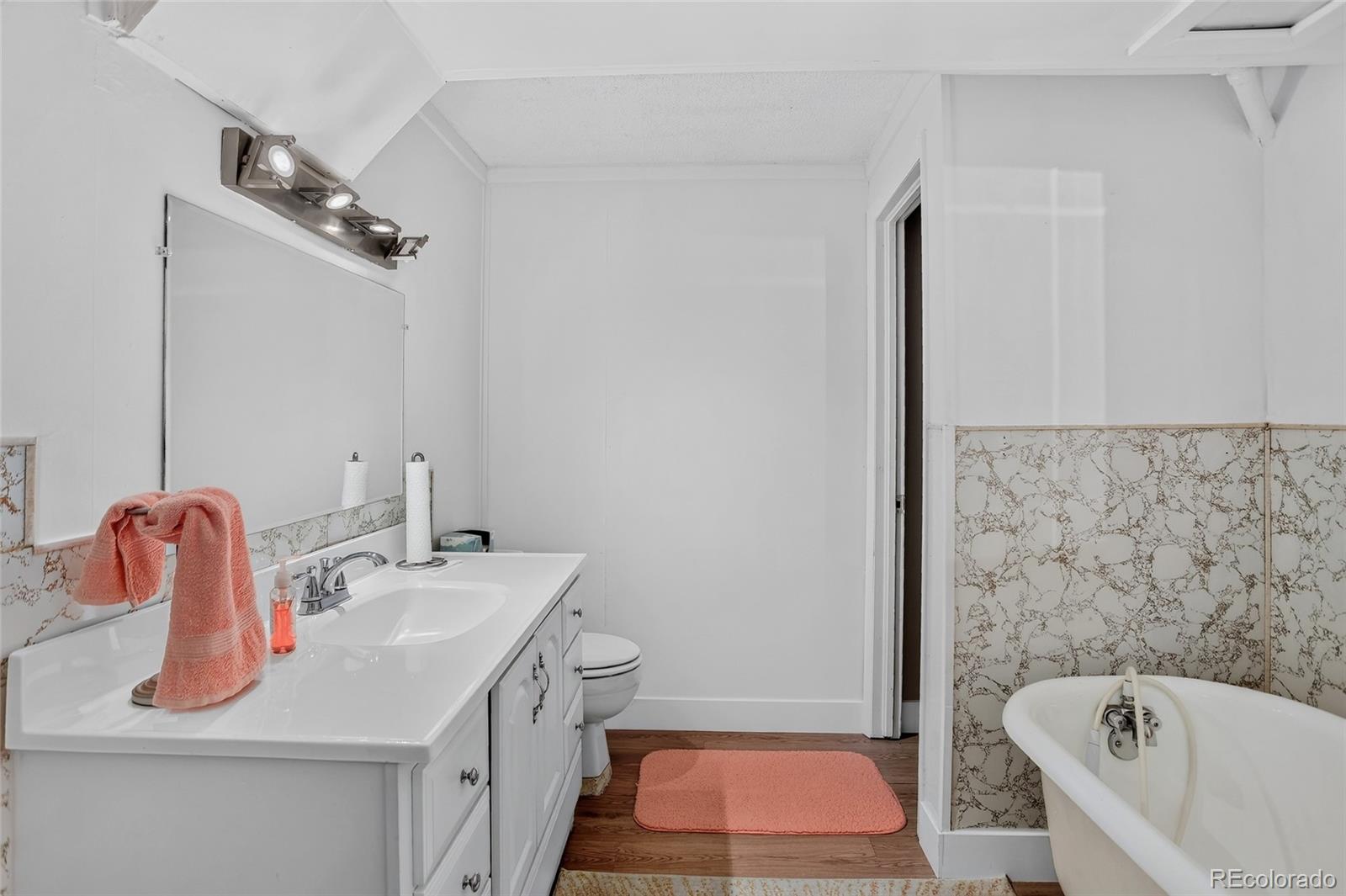 5895 W 74th Avenue Arvada CO 80003 | MLS #2573547 Image 27