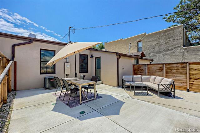 2955 Champa Street Denver CO 80205 | MLS #2593136 Image 17