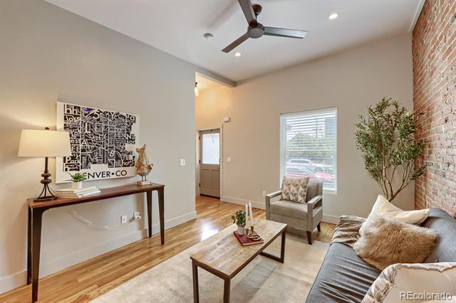 2955 Champa Street Denver CO 80205 | MLS #2593136 Image 3