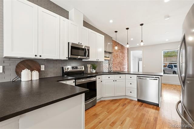 2955 Champa Street Denver CO 80205 | MLS #2593136 Image 5
