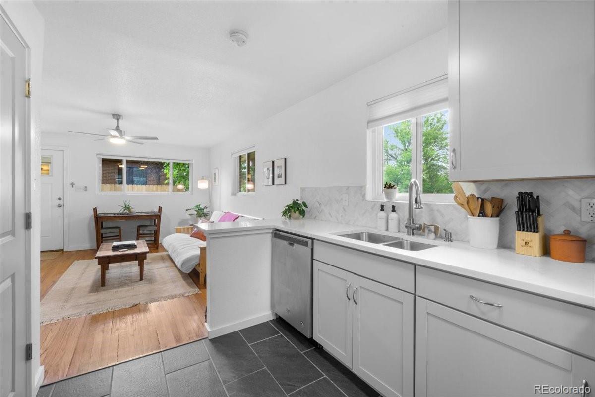 3246 N Columbine Street Denver CO 80205 | MLS #2620842 Image 11