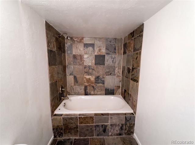 5667 Johnson Street Arvada CO 80002 | MLS #2629340 Image 11