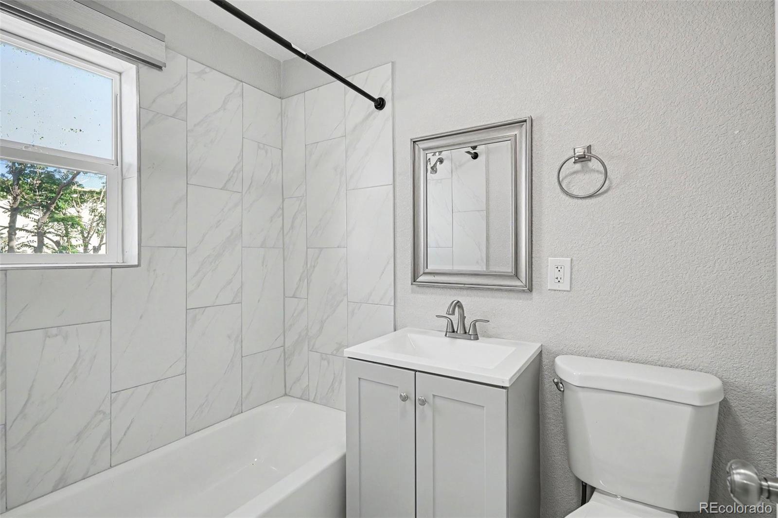 5750 Emerson Street Denver CO 80216 | MLS #2673188 Image 13