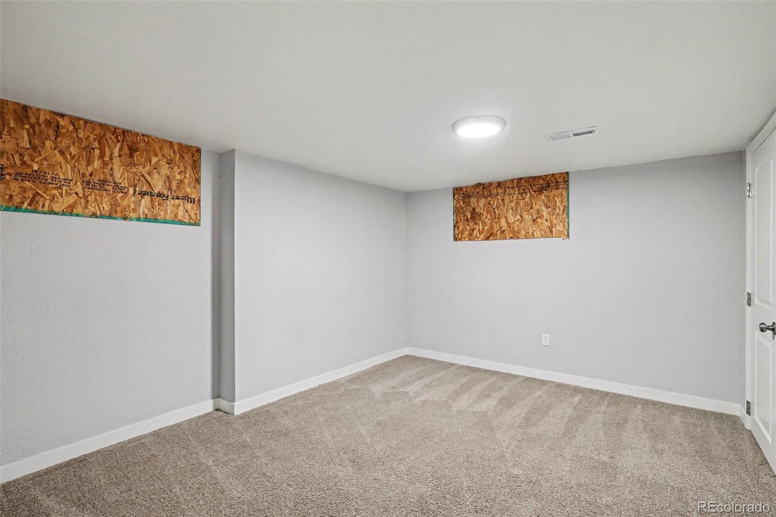 5750 Emerson Street Denver CO 80216 | MLS #2673188 Image 18