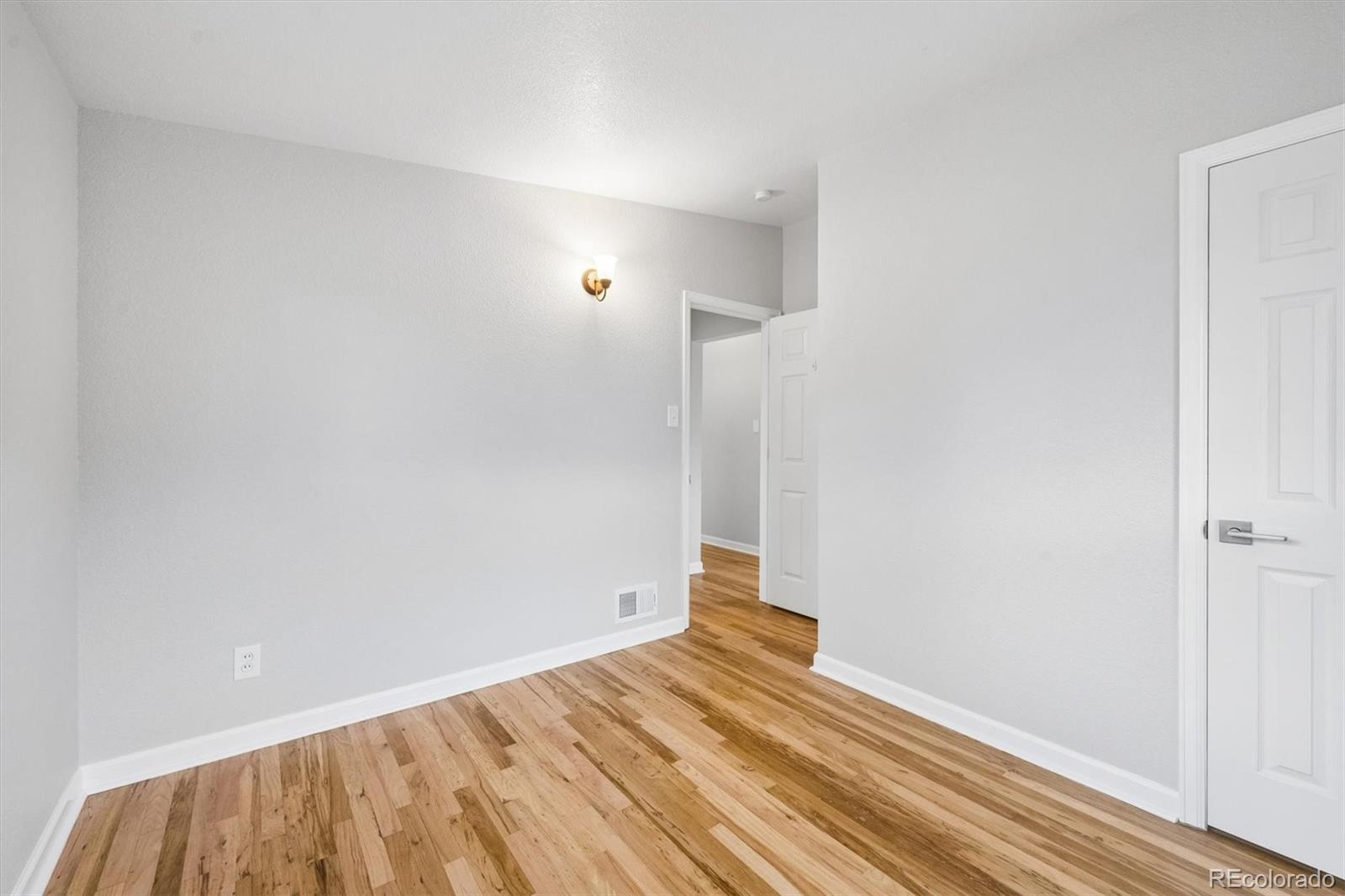 2201 W 56th Place Denver CO 80221 | MLS #2741939 Image 10