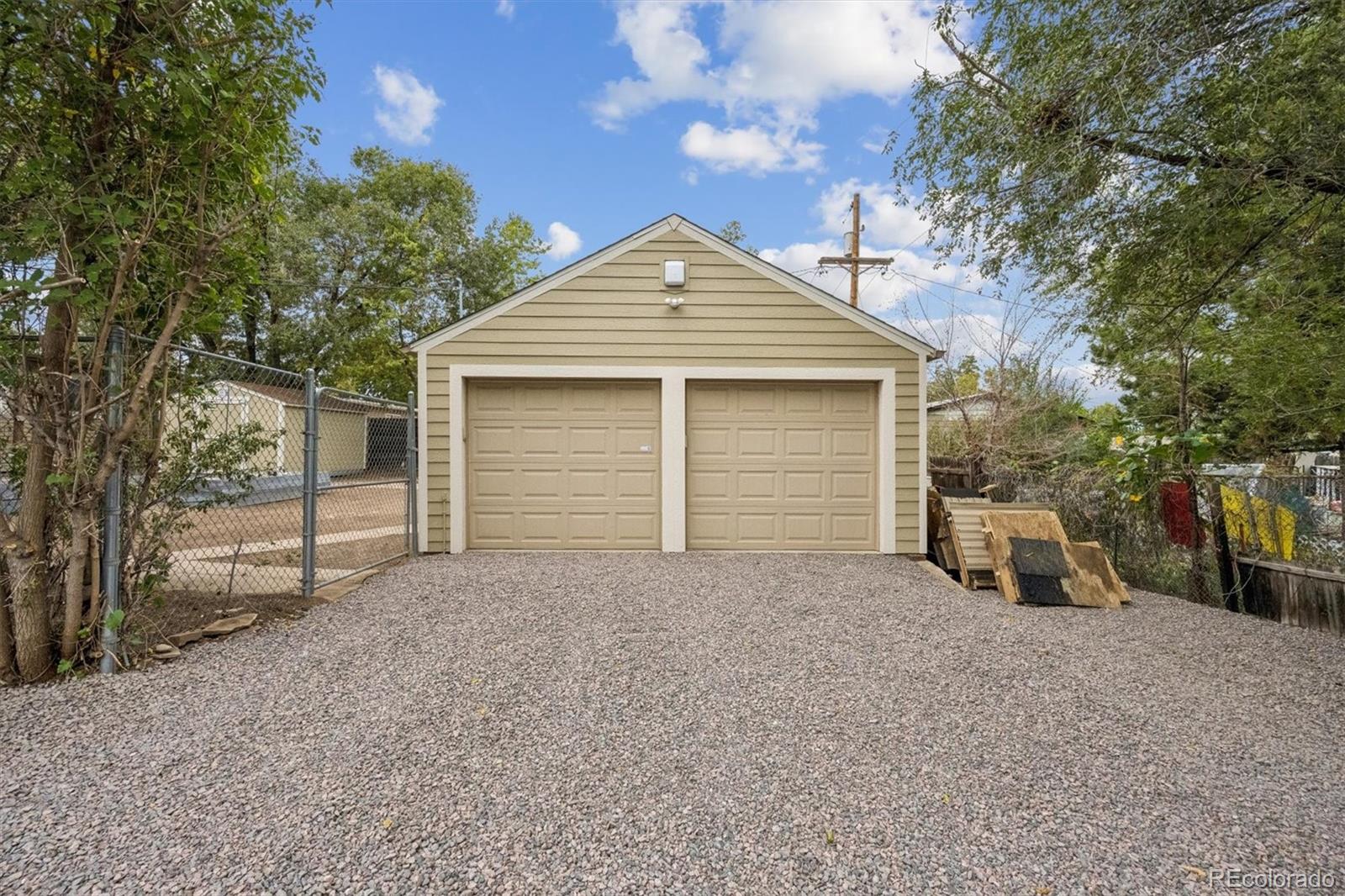 2201 W 56th Place Denver CO 80221 | MLS #2741939 Image 20