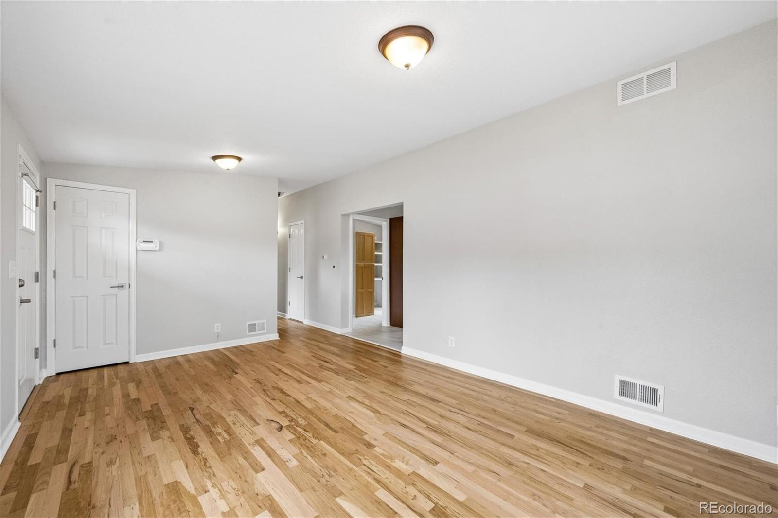 2201 W 56th Place Denver CO 80221 | MLS #2741939 Image 3