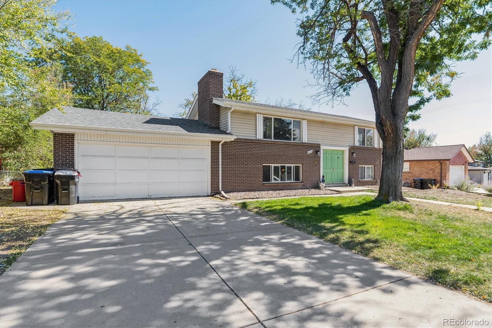 6486 Jay Street Arvada CO 80003 | MLS #2806648 Image 2