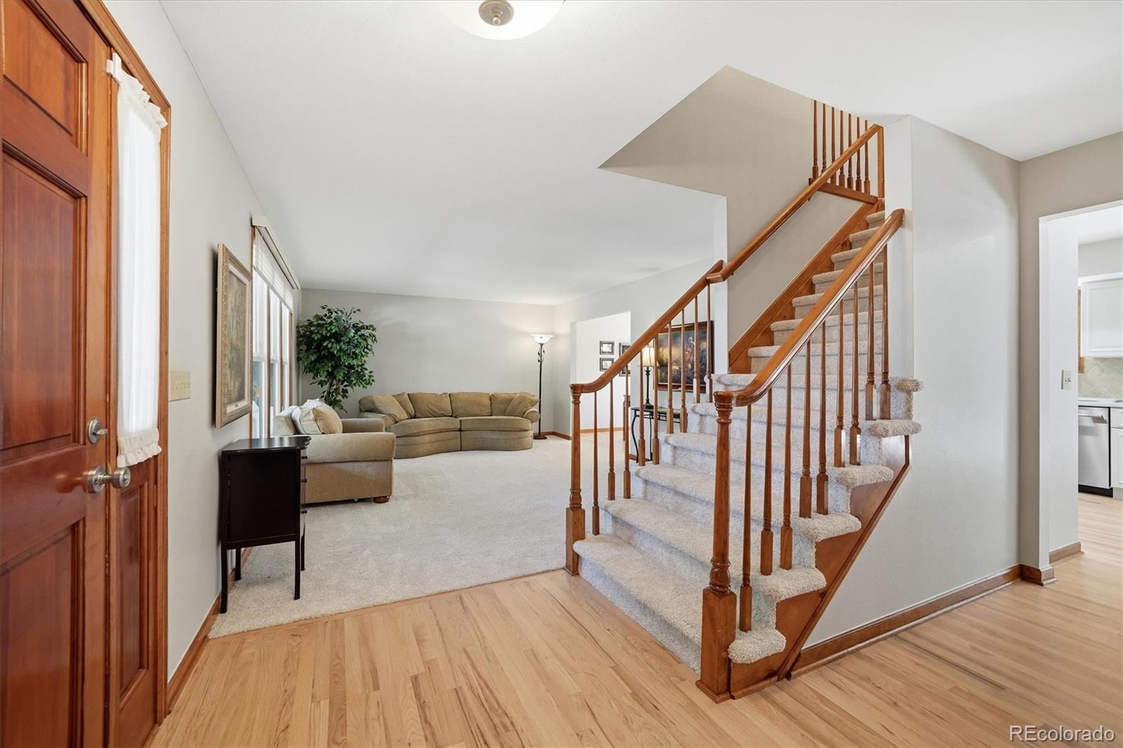 159 Willowleaf Drive Littleton CO 80127 | MLS #2894575 Image 2