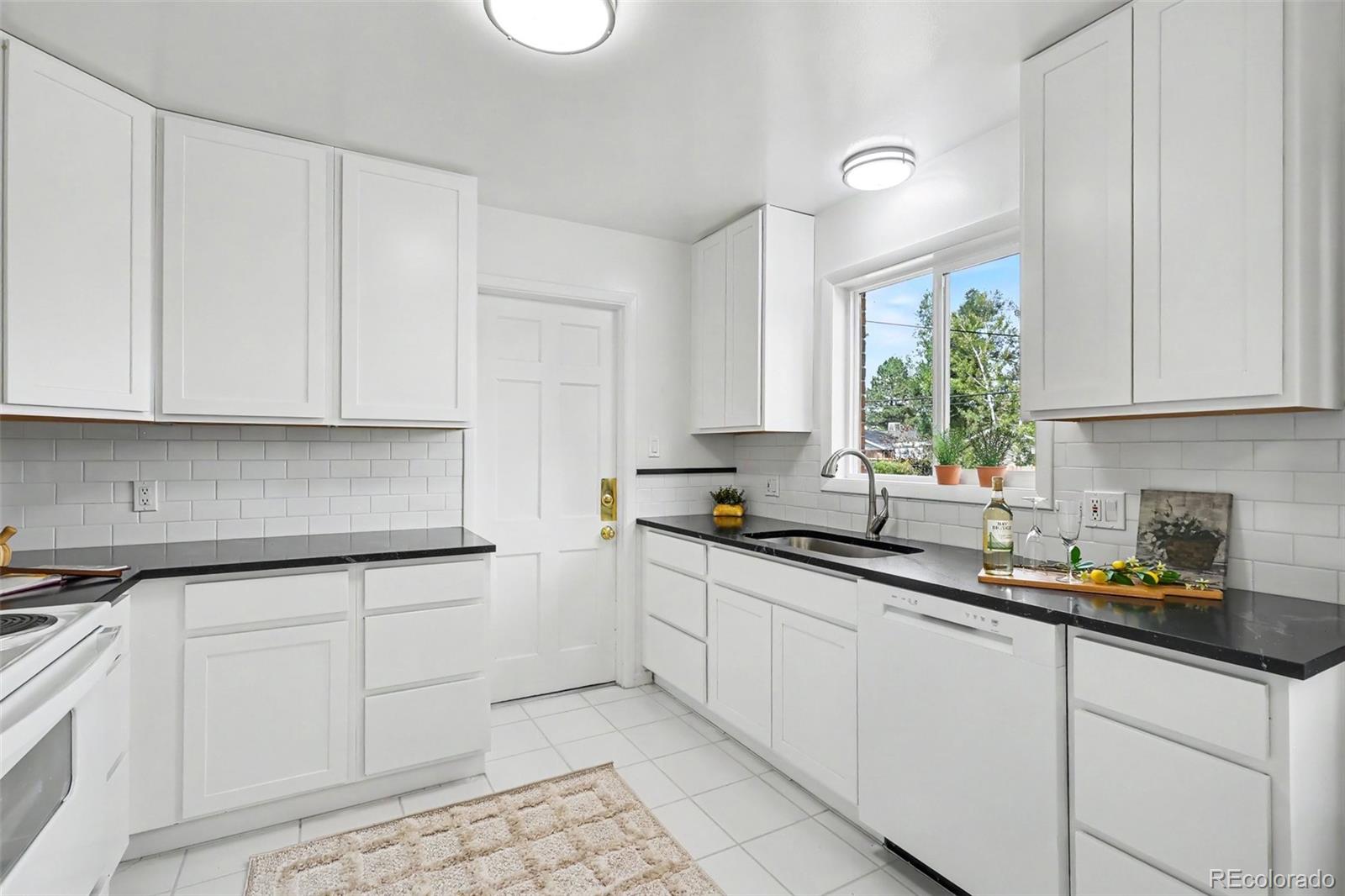 2155 E Noble Place Centennial CO 80121 | MLS #2911722 Image 12