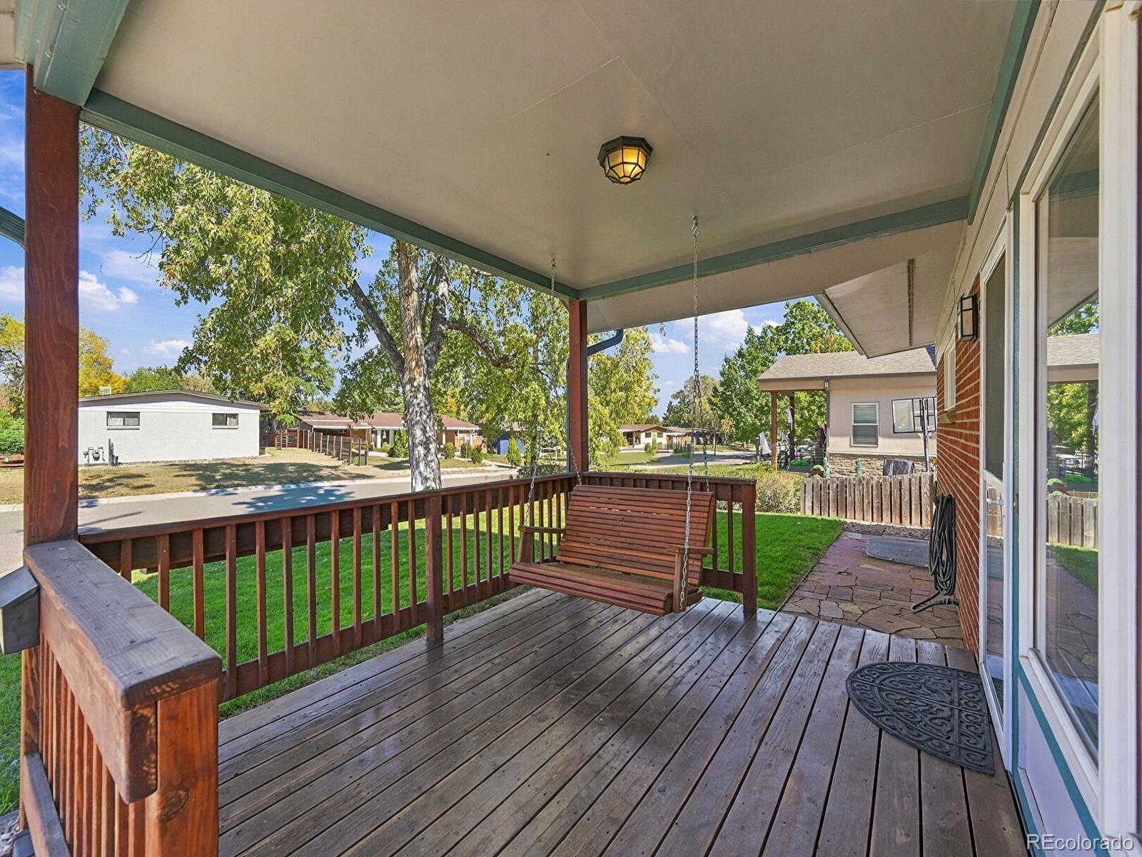 9416 Highland Place Arvada CO 80002 | MLS #2920981 Image 2