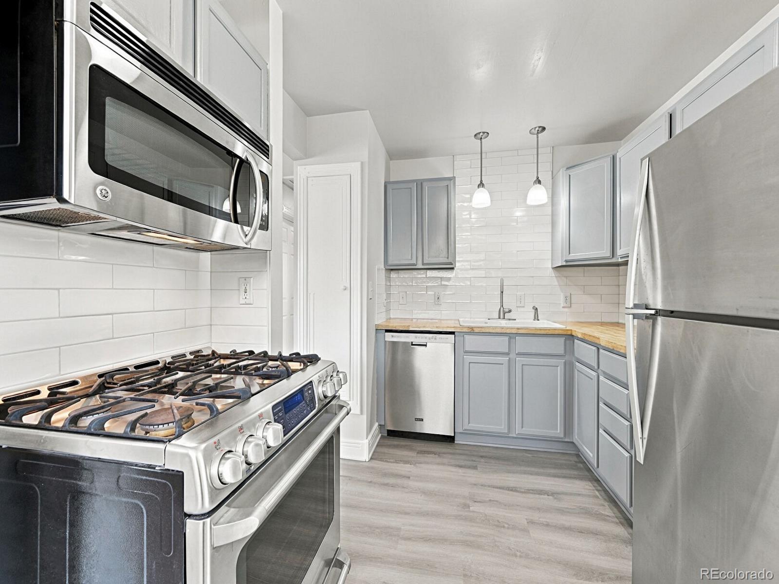 9416 Highland Place Arvada CO 80002 | MLS #2920981 Image 7