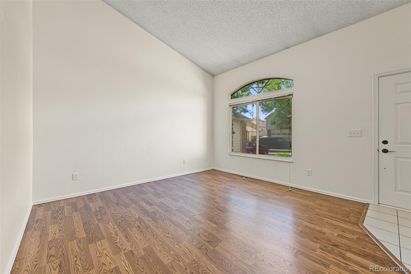 6192 Perry Street Arvada CO 80003 | MLS #3015100 Image 4