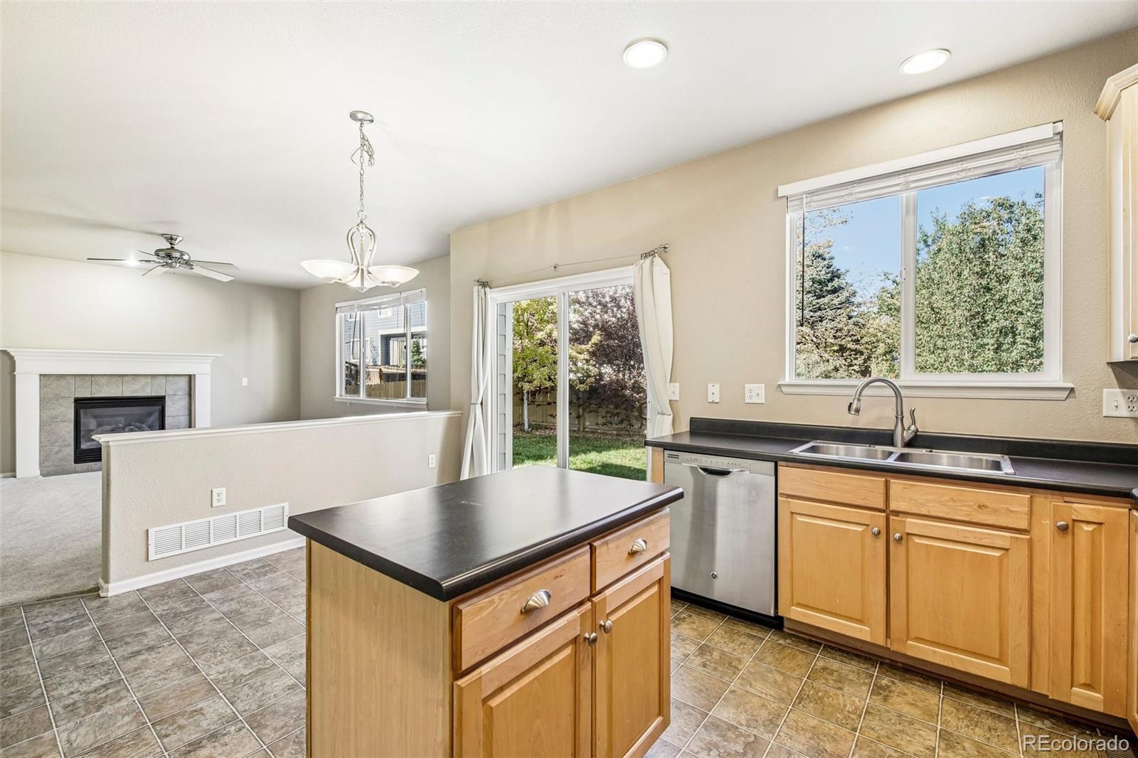13799 Madison Street Thornton CO 80602 | MLS #3056911 Image 4