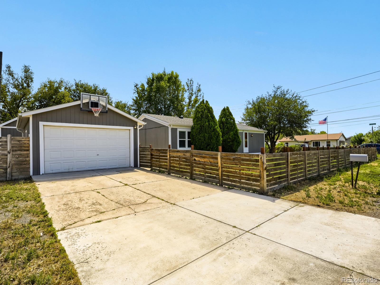 3090 W 55th Place Denver CO 80221 | MLS #3059228 Image 2