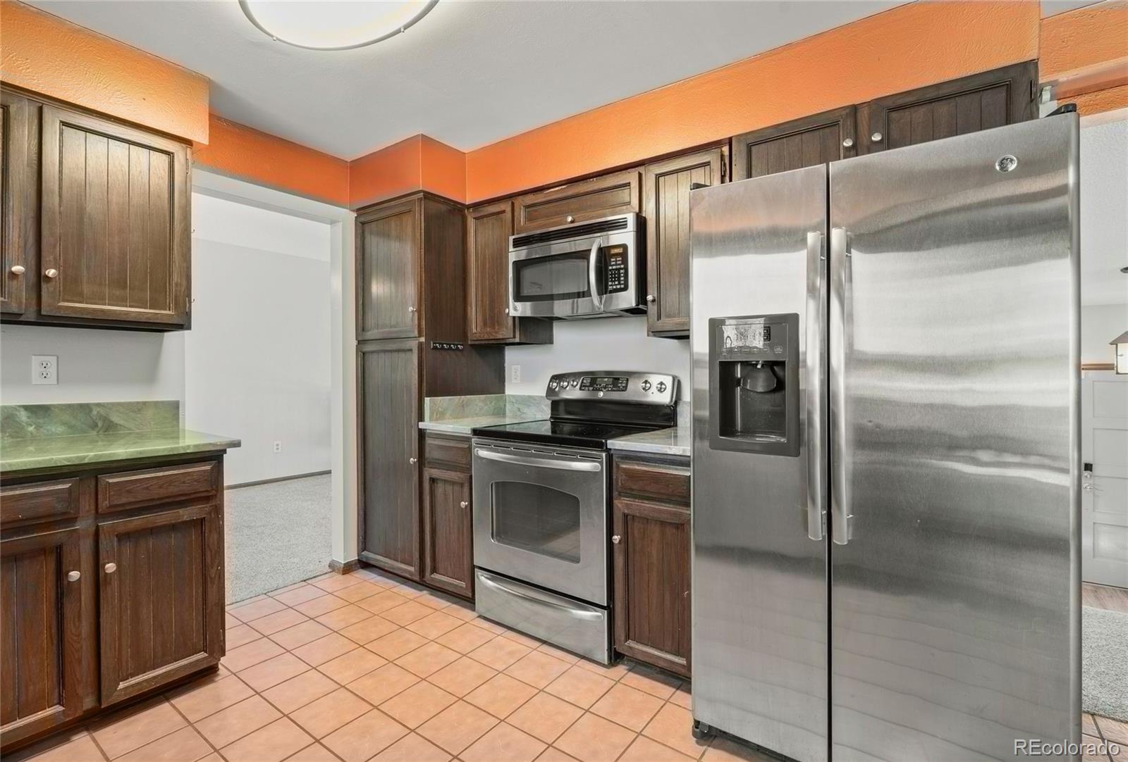 7724 Parfet Street Arvada CO 80005 | MLS #3155177 Image 4