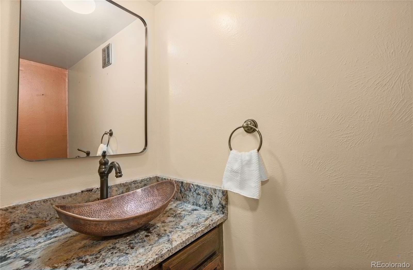 7724 Parfet Street Arvada CO 80005 | MLS #3155177 Image 8