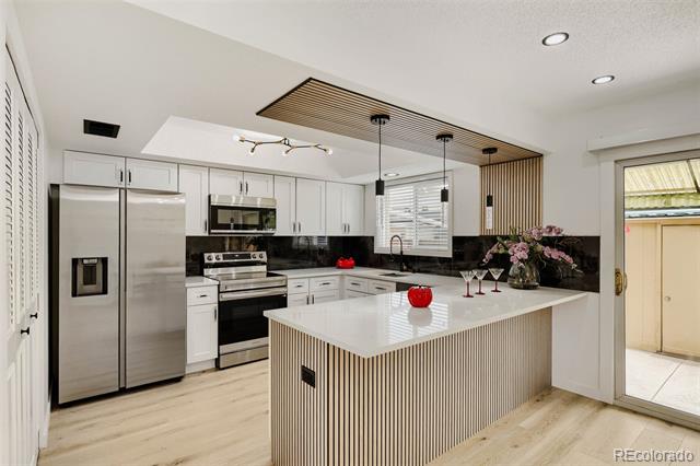 9047 E Mansfield Avenue Denver CO 80237 | MLS #3204790 MLS #3204790 image #0