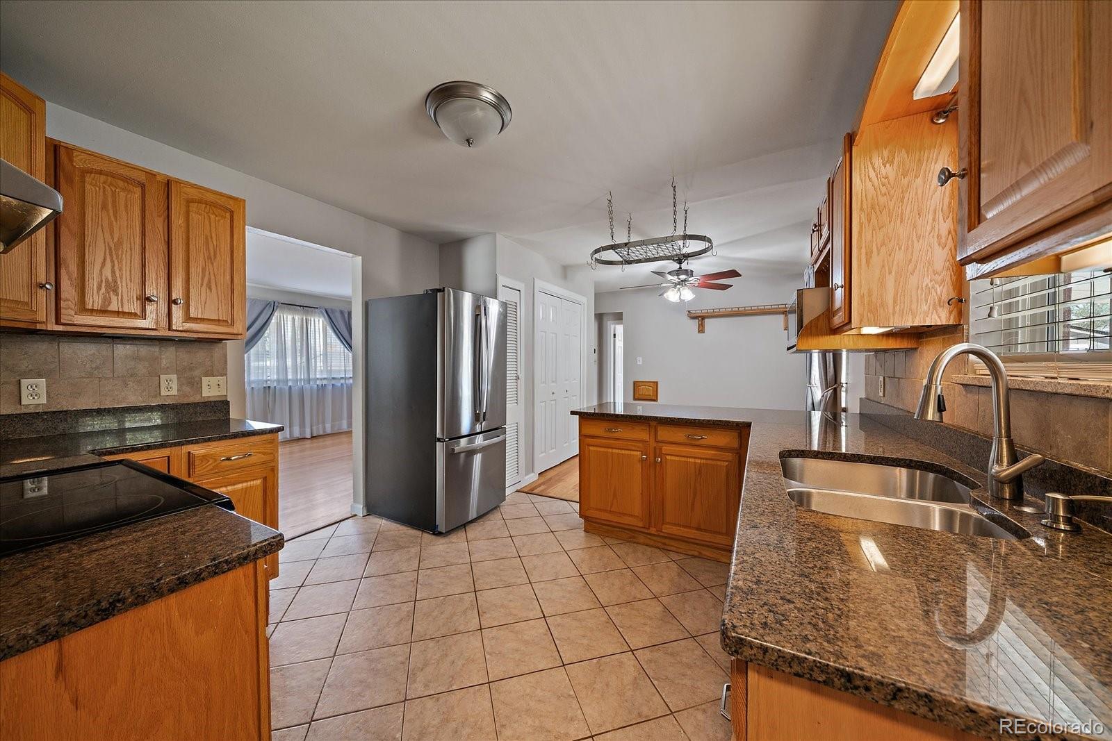 8282 Navajo Street Denver CO 80221 | MLS #3248313 Image 12