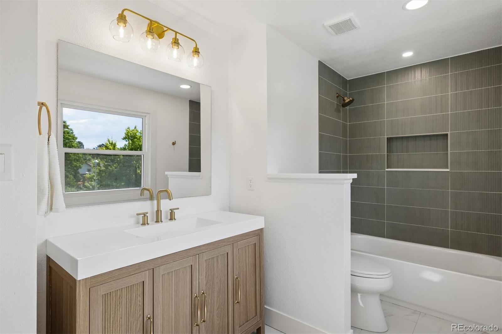 7570 S Reed Court Littleton CO 80128 | MLS #3308392 Image 21