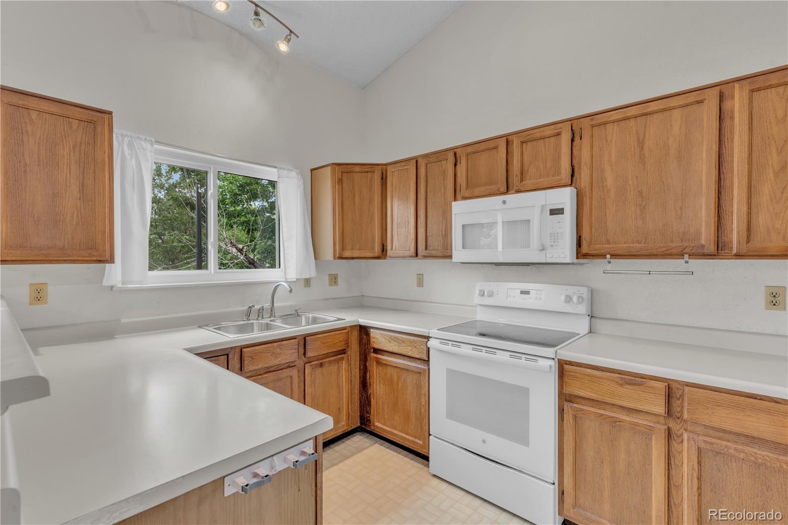 6230 Osceola Way Arvada CO 80003 | MLS #3536188 Image 10