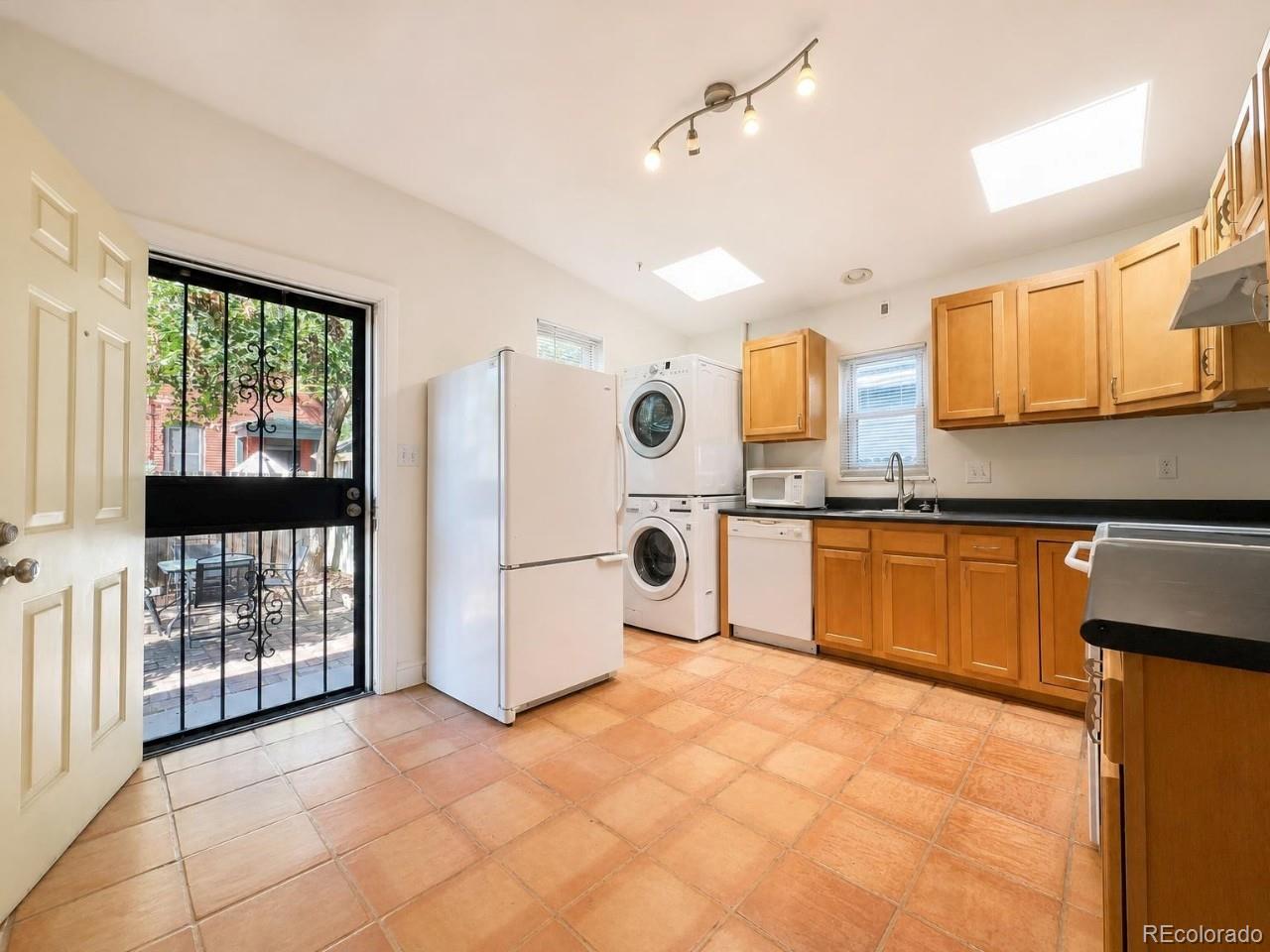 819 E 25th Avenue Denver CO 80205 | MLS #3539867 Image 3
