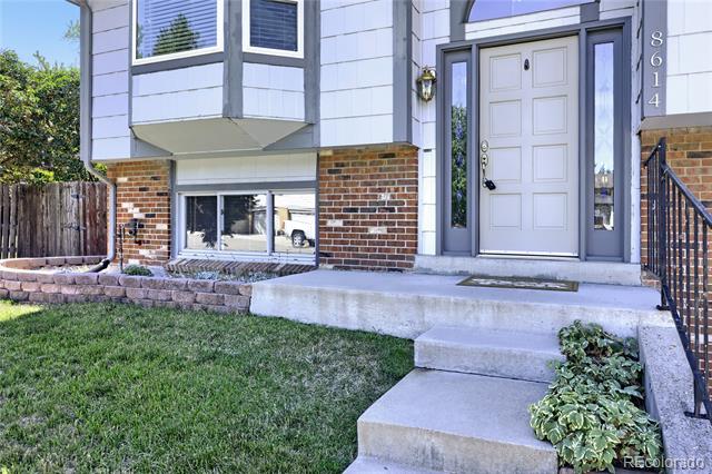 8614 W 65th Place Arvada CO 80004 | MLS #3578729 Image 3