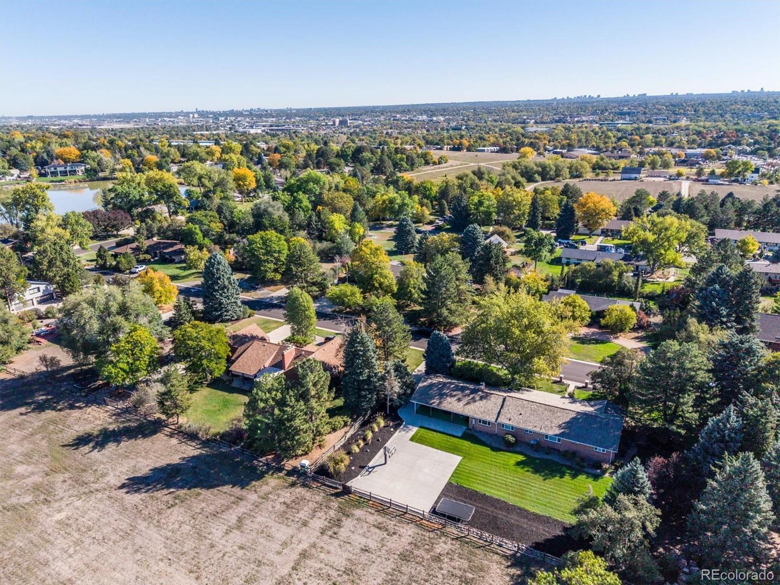 5865 Bellflower Drive Littleton CO 80123 | MLS #3594333 Image 2