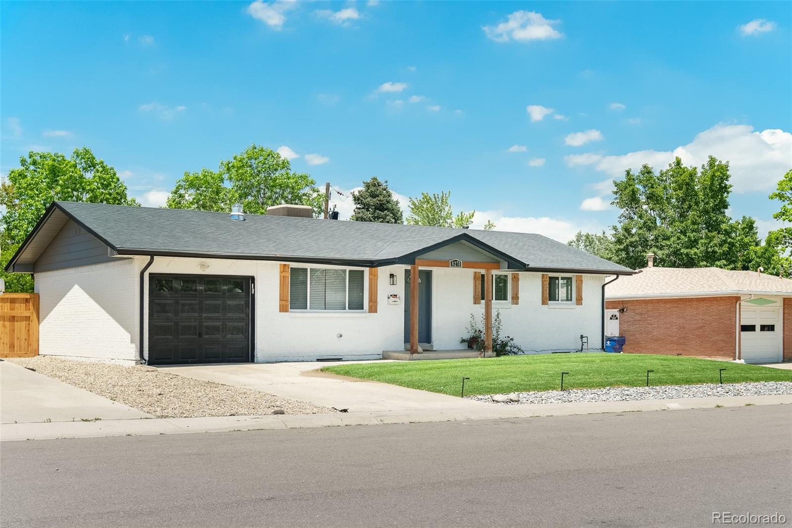 8271 Bluebell Way Denver CO 80221 | MLS #3689630 Image 1