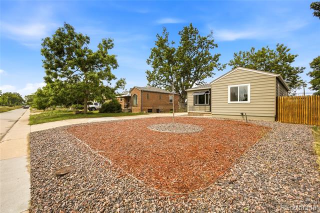 5065 Eliot Street Denver CO 80221 | MLS #3849939 Image 3